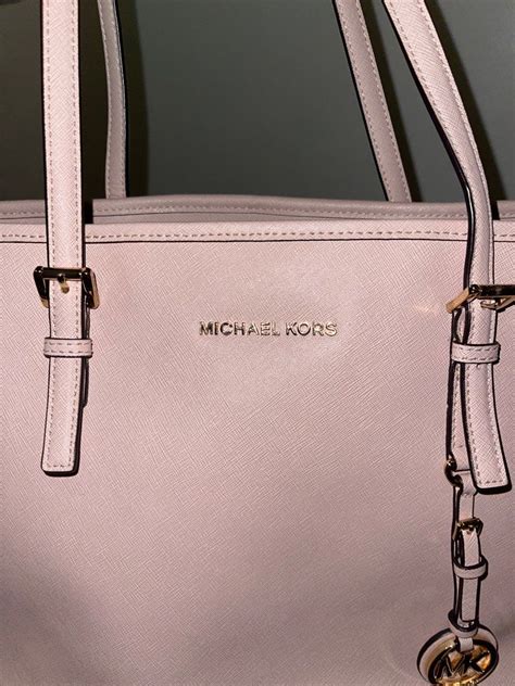 michael kors soft pink peppked